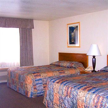 Main Motel - An Independent Magnuson Hotel Ілі Екстер'єр фото